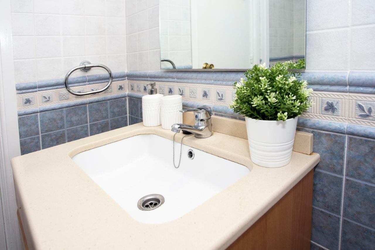 Monko - El Patio De La Bugambilla Apartment Торемолинос Екстериор снимка